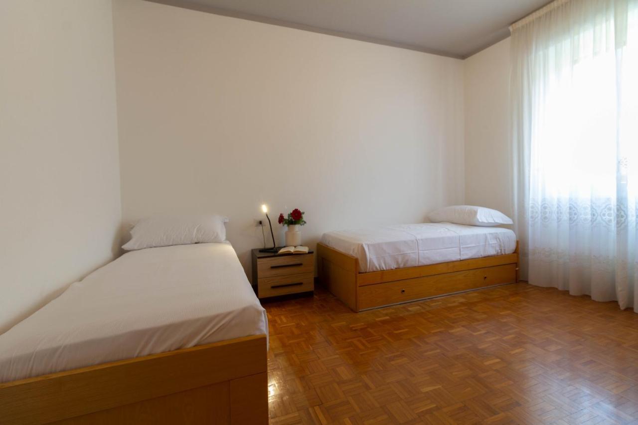 Mamma Ciccia Holiday Home - Casa Imperia مانديلو ديل لاريو المظهر الخارجي الصورة