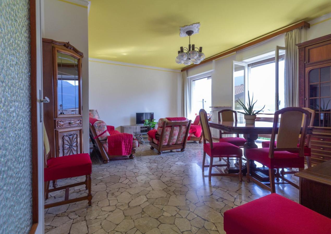 Mamma Ciccia Holiday Home - Casa Imperia مانديلو ديل لاريو المظهر الخارجي الصورة