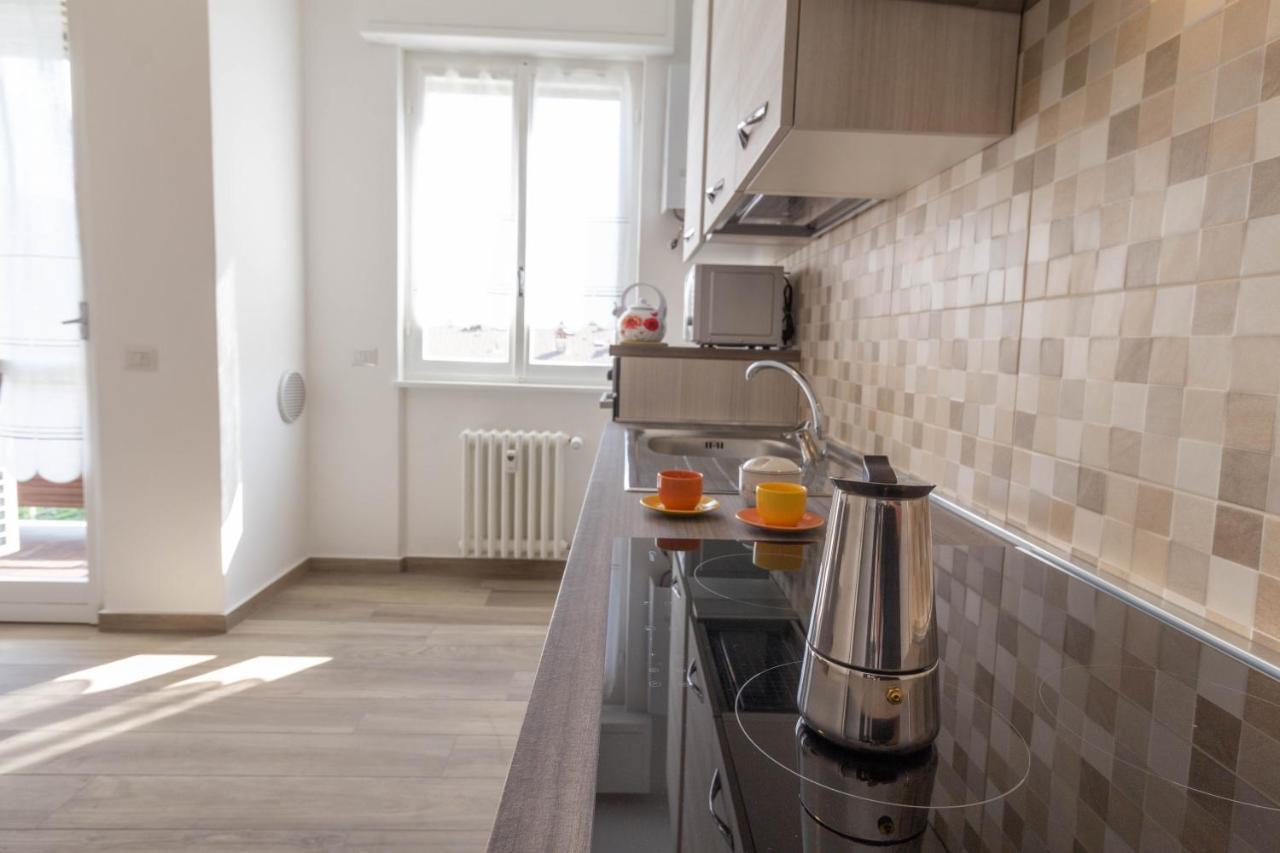 Mamma Ciccia Holiday Home - Casa Imperia مانديلو ديل لاريو المظهر الخارجي الصورة