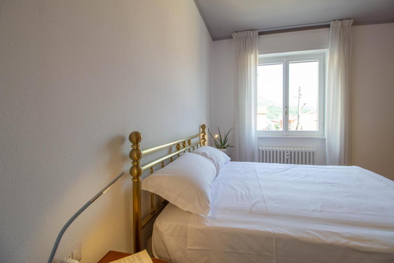 Mamma Ciccia Holiday Home - Casa Imperia مانديلو ديل لاريو المظهر الخارجي الصورة